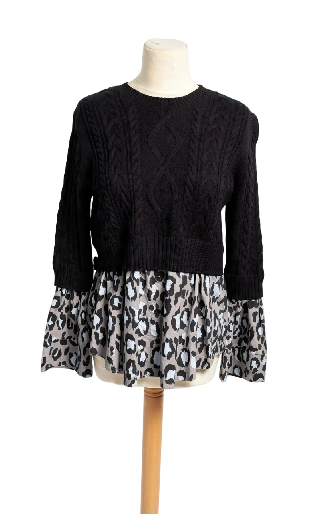 Kenzo Robe Pull Kenzo TXL / M - Noir Torsadé + Bas Léopard - 60€ – Eline Vintage